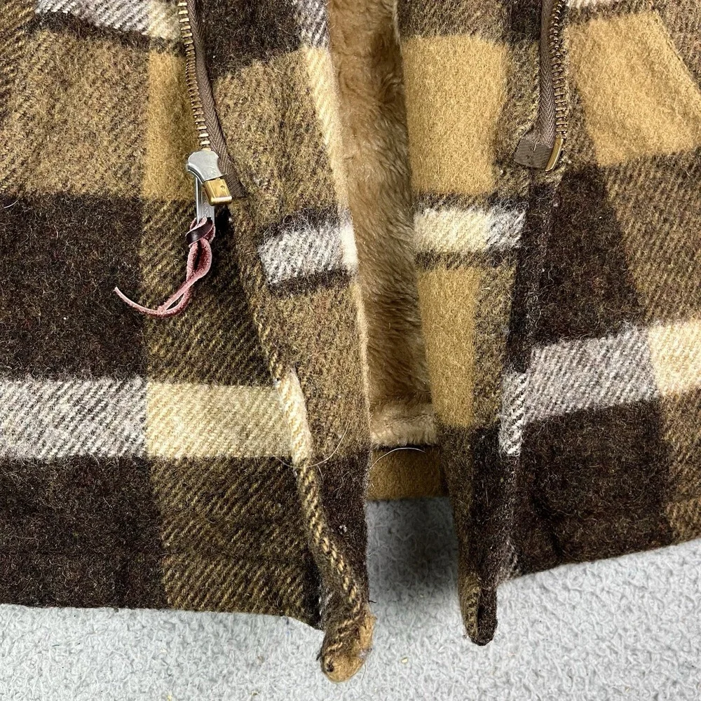 Vintage 60's‎ Bemidji Woolen Mills Wool Buffalo Plaid Mackinaw Jacket Brown 40